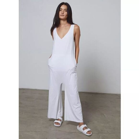 Lunya Womens Cool Romper in Sincere White X-Large - Picture 1 of 12